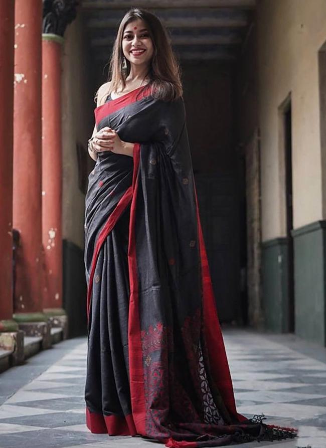 Soft Linen Black Daily Wear Weaving Saree